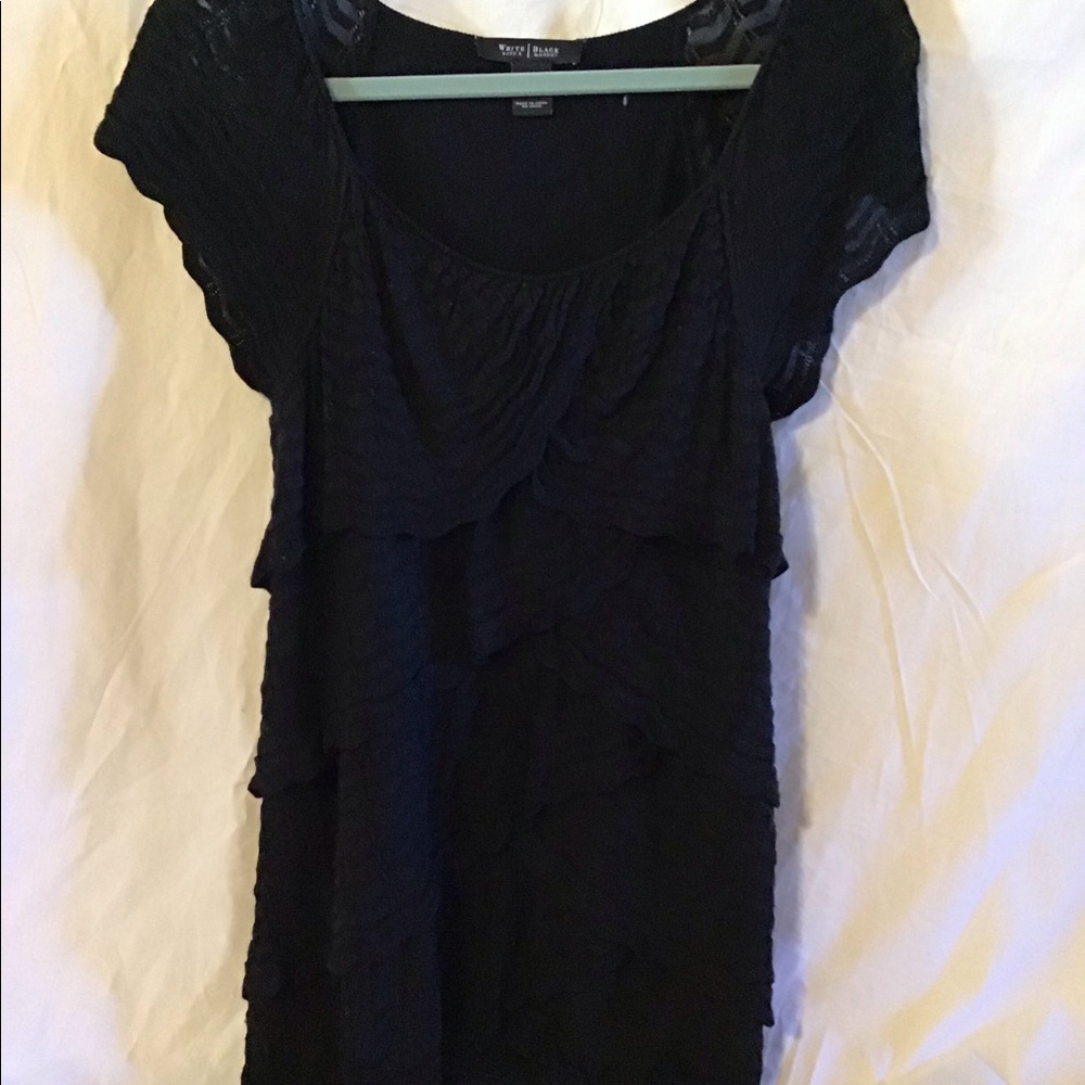 White House black market short sleeve top